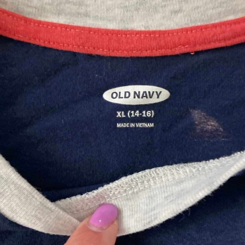 Old Navy shark tee